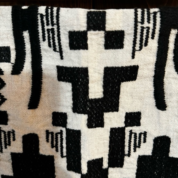 Zara Stretchy Mini Skirt EUC - Picture 2 of 7